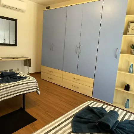 Oasis, A Modern Stylish In *