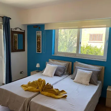 Oasis, A Modern Stylish In Villa Attard